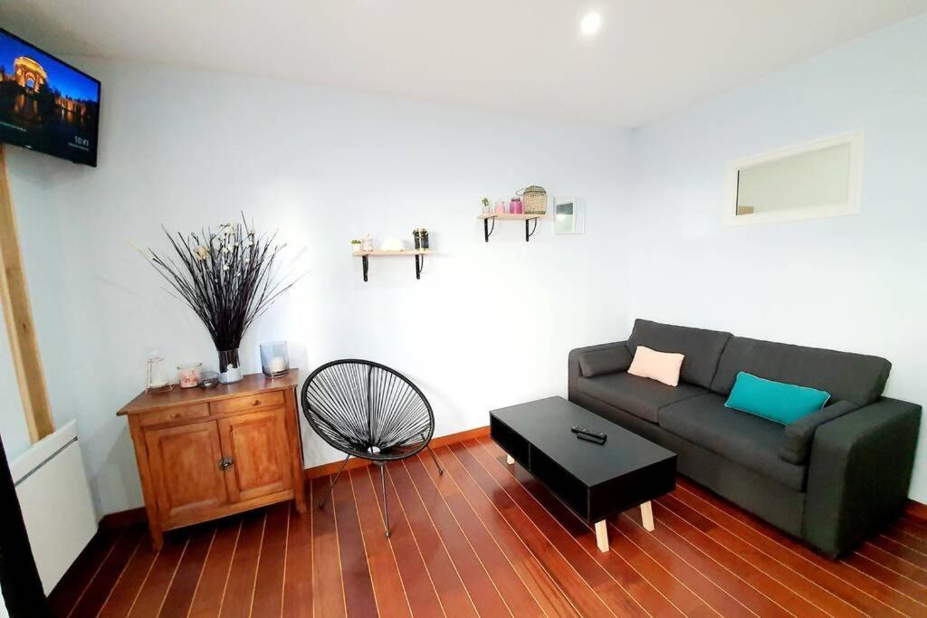 Appartement Lumineux Tout Confort De 33M2 Au Centre De Vannes Exterior foto